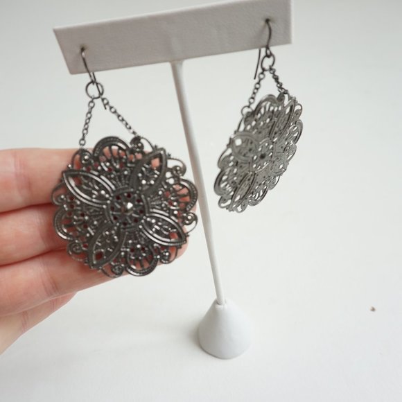 Dark Silver Metal Chandelier Earrings - Picture 4 of 4